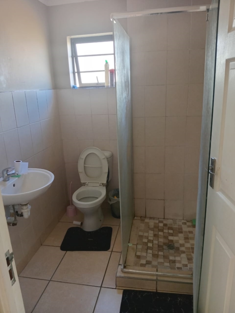 To Let 2 Bedroom Property for Rent in Westbourne Eastern Cape